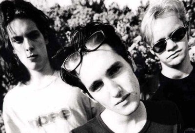 Ash Announce Expanded 30th Anniversary Reissue Of '1977' And Accompanying World Tour Dates thumbnail