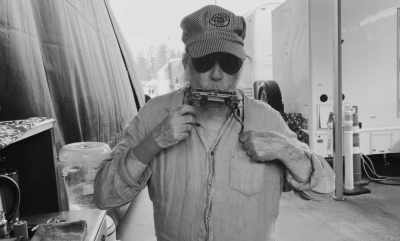 Neil Young And The Chrome Hearts Announce New Live Album 'as time explodes' thumbnail