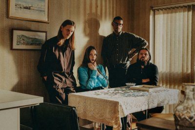 Dry Cleaning Share New Song Sliced By A Fingernail thumbnail