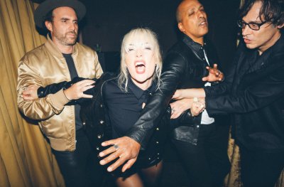 Metric Share Third Single Crush Forever From Upcoming Album 'Romanticize The Dive' thumbnail