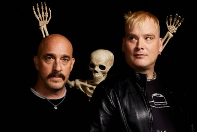 Alkaline Trio Plot Summer UK and European Shows Ahead Of 2000trees Appearance thumbnail