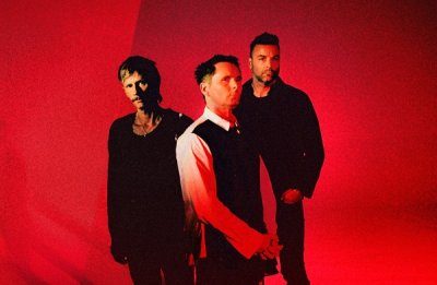 Muse Announce New Album 'The WOW! Signal', Share First Single Be With You thumbnail