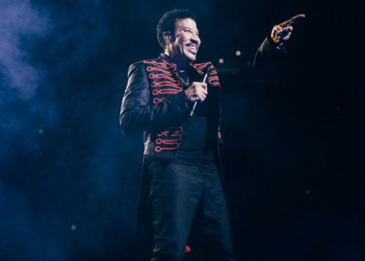Lionel Richie Announces UK Exclusive Summer Show At Royal Sandringham Estate thumbnail