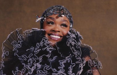 Jill Scott Announces Autumn UK & European Shows For To Whom This May Concern World Tour thumbnail