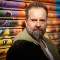 Alfie Boe Confirms Release Date For New Album 'Face Myself', Shares First Single Meanwhile Gardens thumbnail
