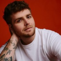Alex Warren Plots Australian And New Zealand Shows For Finding Family On The Road World Tour thumbnail