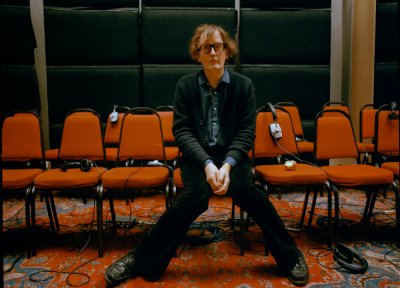 Pulp Share New Song Begging For Change From Upcoming War Child Charity Album 'HELP(2)' thumbnail