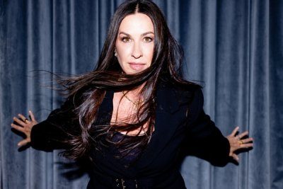 Alanis Morissette Adds Scarborough Open Air Theatre Show To Summer Tour thumbnail