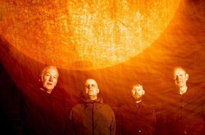 Inspiral Carpets Release First New Single In 12 Years Drag The Bag thumbnail