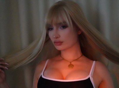 Kim Petras Confirms Release Date For New Album 'Detour' thumbnail