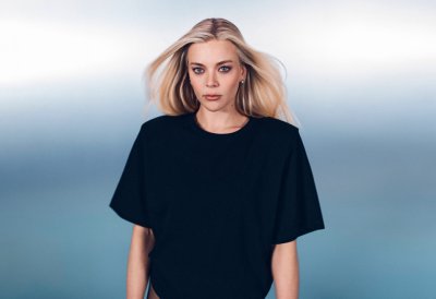 Becky Hill Shares Third Single what do i have to do? From Upcoming Album 'REBECCA' thumbnail