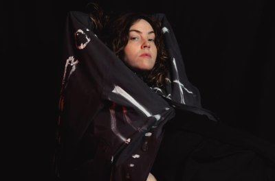 Emma Ruth Rundle Announces Sixth Album 'These Killing Times' With Lead Single Powerless thumbnail