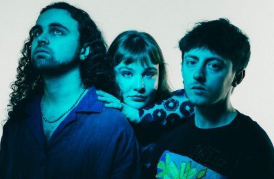 Gen And The Degenerates Announce Second Album 'Earthly Delights' With New Single Sex Symbol thumbnail