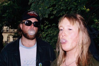 Penelope Isles Tease '3' With Second Single I Loved You, Robert Pattinson thumbnail