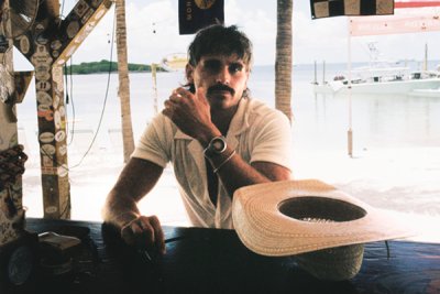 Tucker Wetmore Unveils New Single Who Told You That thumbnail