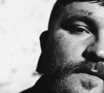 Teddy Swims Shares New Single Break Up In Reverse thumbnail