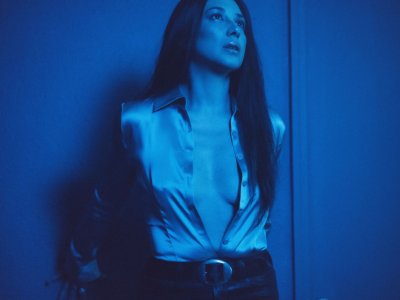 Michelle Branch Shares Reworked Version Of The Game Of Love Featuring New Radicals From Upcoming EP thumbnail