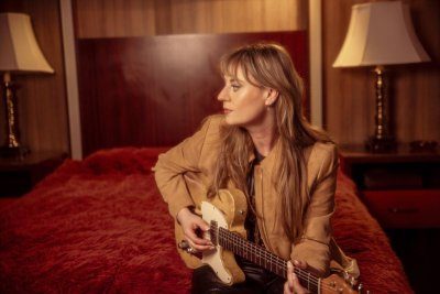 Joanne Shaw Taylor Teases Upcoming Album 'The Trouble With Love' With New Single Bad Boy thumbnail