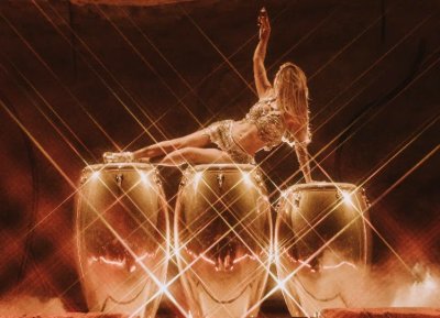 Karol G Reveals 'No Me Arrepiento de Sentir Tanto' Tracklist Featuring Drake, Bruno Mars And More thumbnail