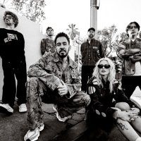 Linkin Park Announce New Documentary UNSHATTER And Companion Soundtrack Album thumbnail