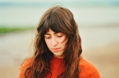 Katie Gregson-Macleod Announces Debut Album 'Albatross' With New Single Nothing Really Changes thumbnail