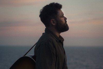 Passenger Introduces New Album 'Wild Love' With First Single It Was Gonna Be You thumbnail