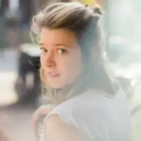 Abi Reimold artist image