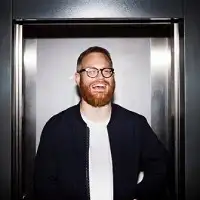 Adam Betts artist image