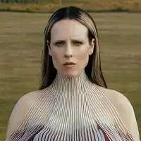 Allie X