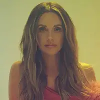Carly Pearce artist image