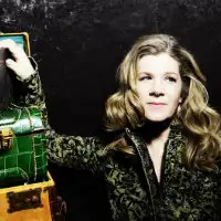 Dar Williams artist image