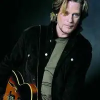 Daryl Hall artist image
