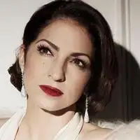 Gloria Estefan artist image