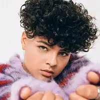 Jazmine Flowers artist image