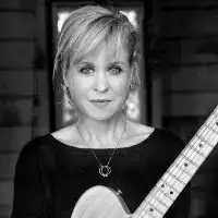 Kristin Hersh artist image