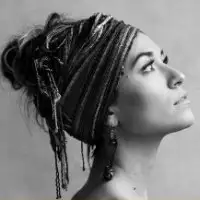 Lauren Daigle artist image