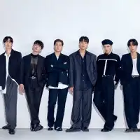 MONSTA X artist image