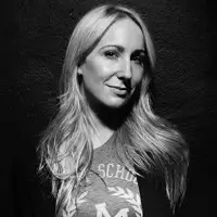 Nikki Glaser artist image