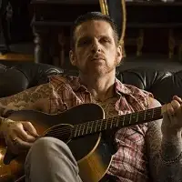 Ricky Warwick artist image