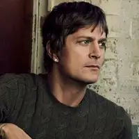 Rob Thomas artist image