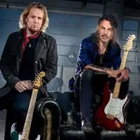 Smith Kotzen artist image