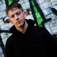 Tiernan Heffron artist image