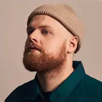 Tom Walker artist image