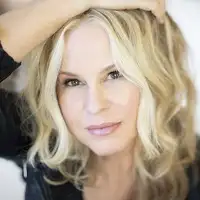 Vonda Shepard artist image