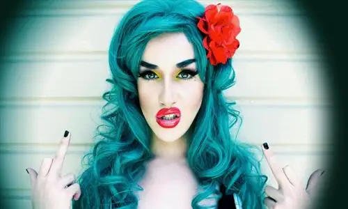Adore Delano