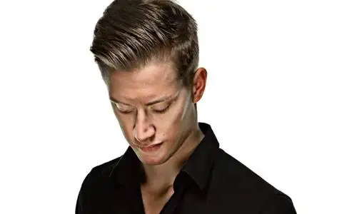 Daniel Sloss