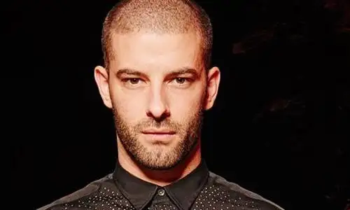 Darcy Oake