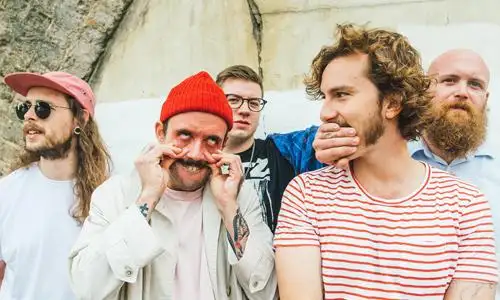 IDLES
