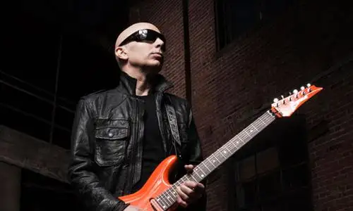 Joe Satriani