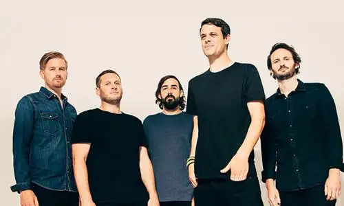 Lonely The Brave tour image